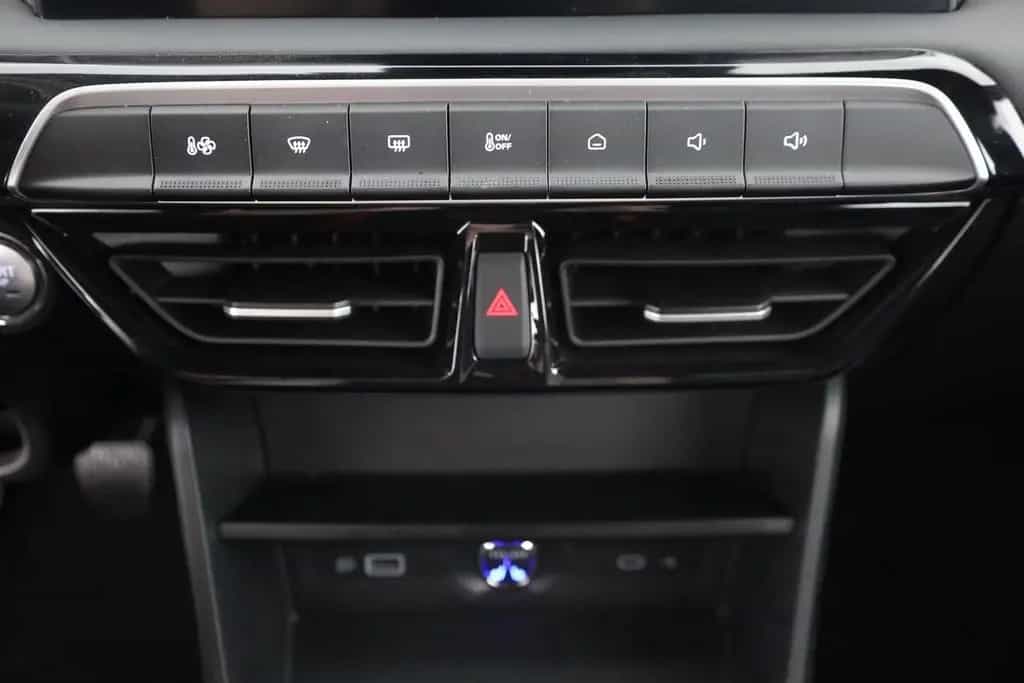 MG MG3 1.5 Comfort LED Navi Kamera 01/2026-photo-11