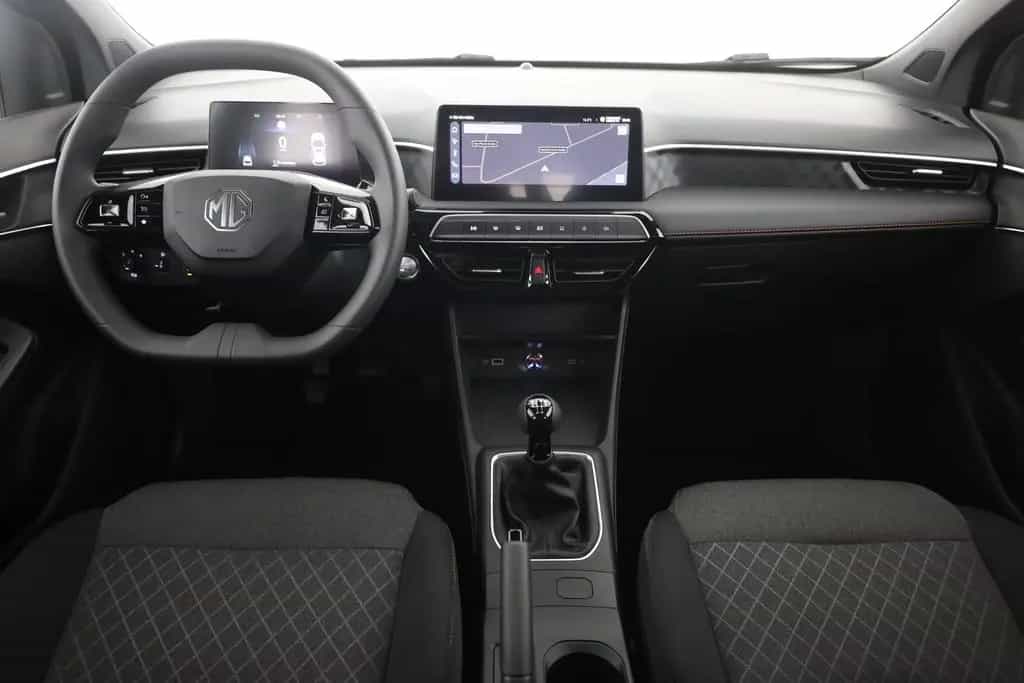 MG MG3 1.5 Comfort LED Navi Kamera 01/2026-photo-8