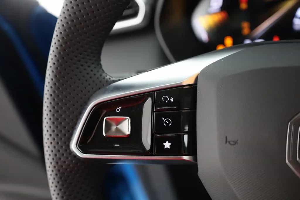 MG ZS 1.5 VTi-Tech Comfort LED Navi 360° Sitzheizun 12/2025-photo-13
