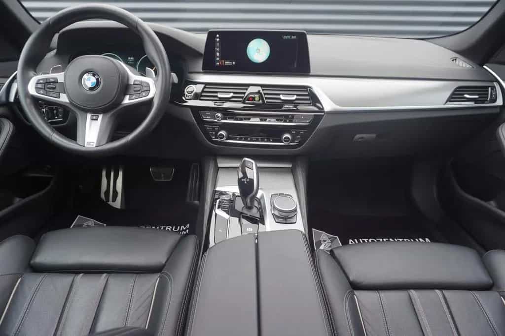 BMW 520 d TOURING|M-SPORTPAKET|VIRTUAL|PANORAMA|NAVI 07/2019-photo-15