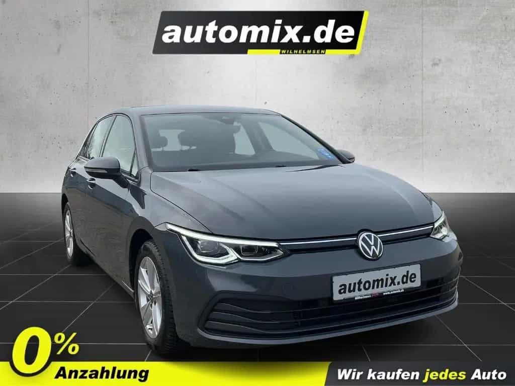 Volkswagen Golf VIII 1.5 eTSI Life ACC,AHK,AUTOM.,LED,Navi 04/2023-photo-4