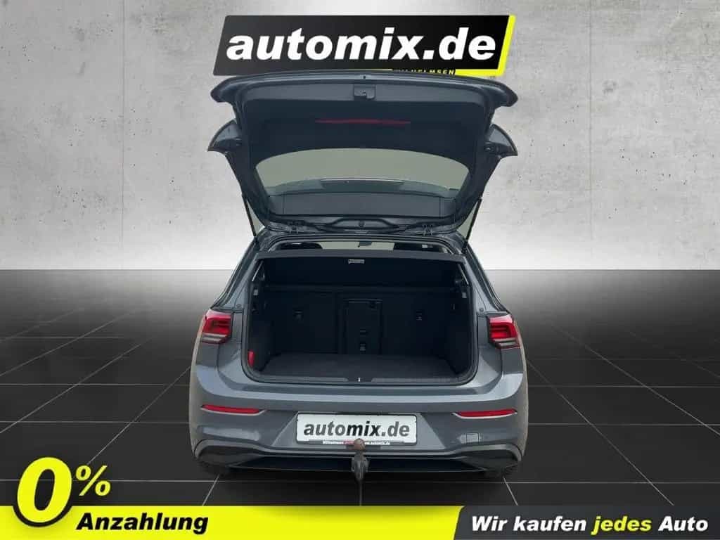 Volkswagen Golf VIII 1.5 eTSI Life ACC,AHK,AUTOM.,LED,Navi 04/2023-photo-5