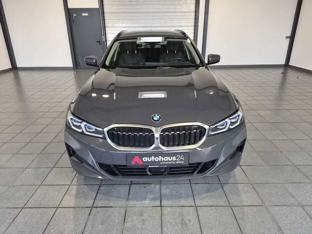 BMW 320 d Mild Hybrid   LED|CarPlay|Sitzhzg 01/2024-photo-1