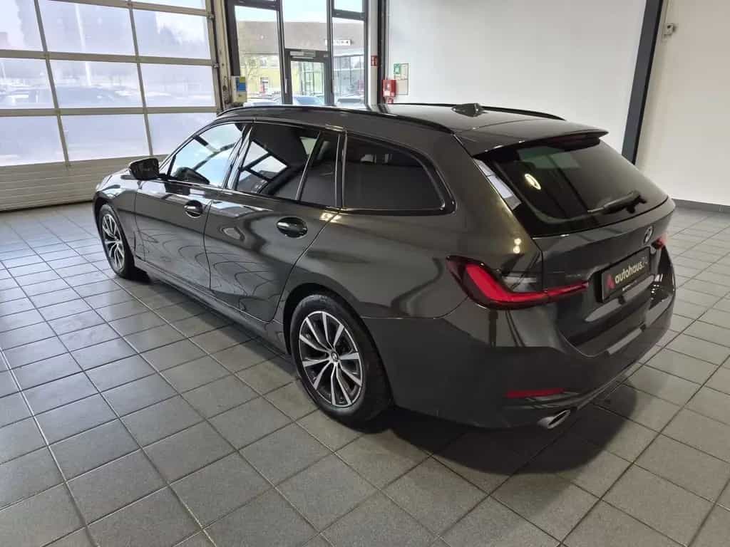 BMW 320 d Mild Hybrid   LED|CarPlay|Sitzhzg 01/2024-photo-3