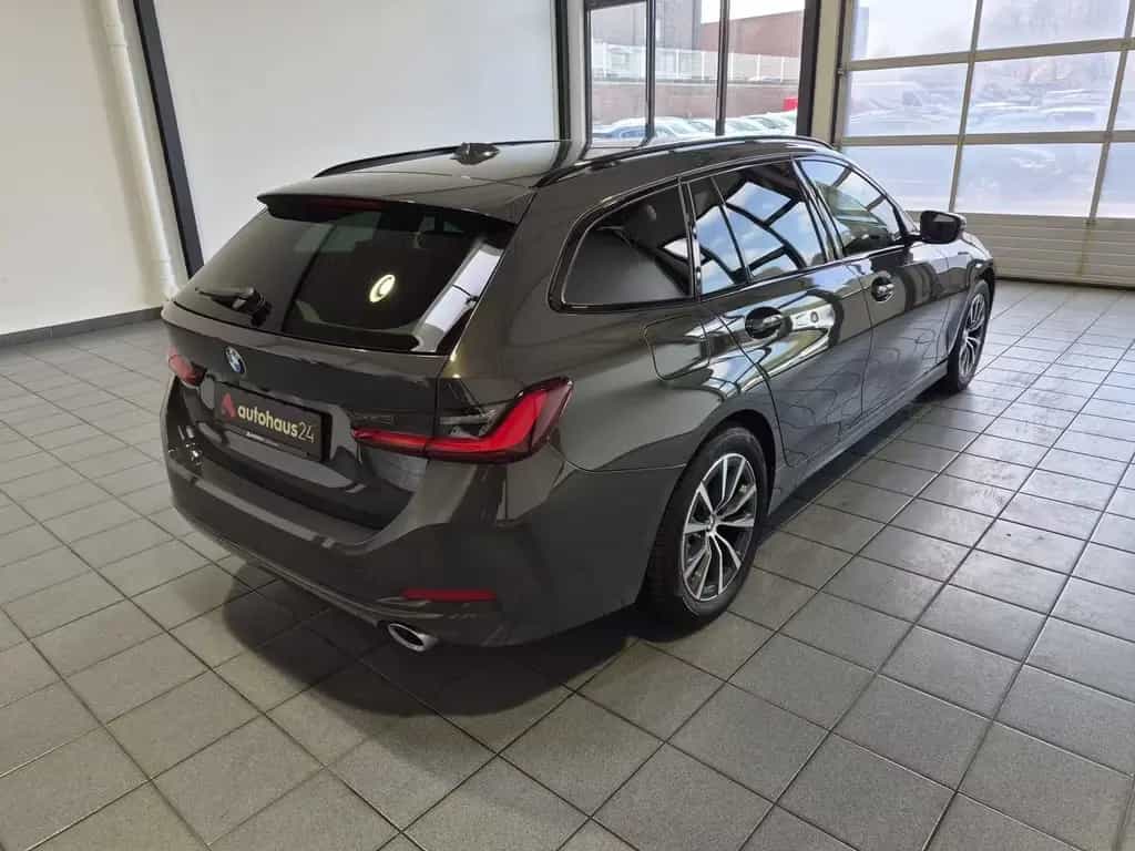BMW 320 d Mild Hybrid   LED|CarPlay|Sitzhzg 01/2024-photo-4