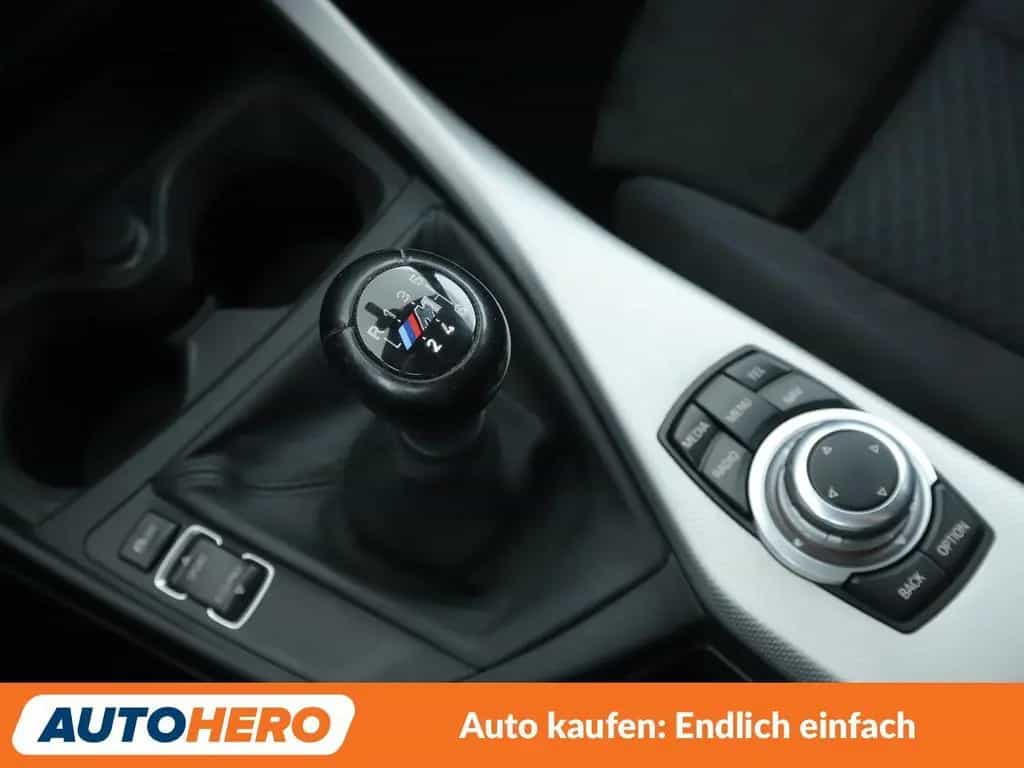 BMW 118 i M Sport *NAVI*LED*TEMPO*PDC*SHZ* 12/2016-photo-24