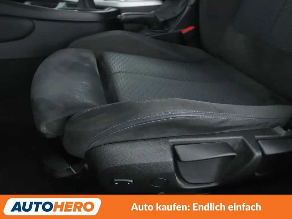 BMW 118 i M Sport *NAVI*LED*TEMPO*PDC*SHZ* 12/2016-photo-31