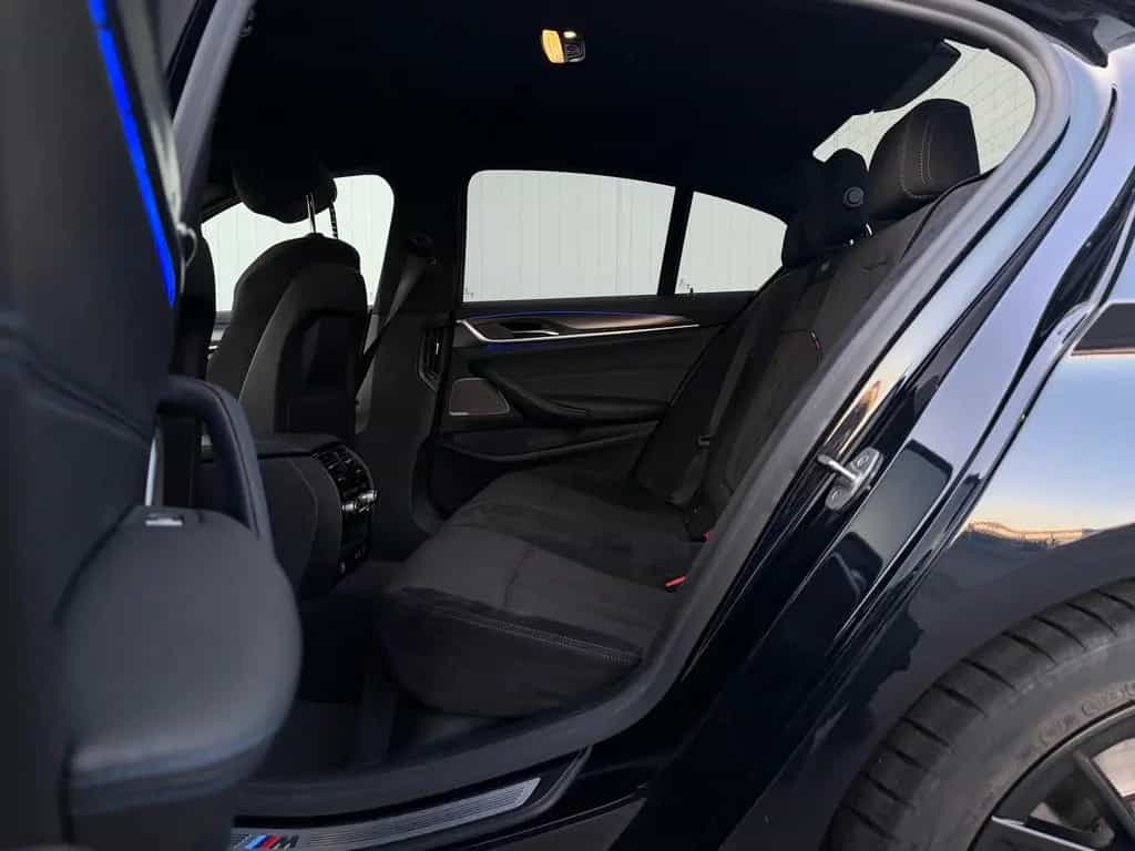 BMW 5 Series 520 M Sport/HUD/Standheizug/HarmanKardon° 02/2022-photo-10