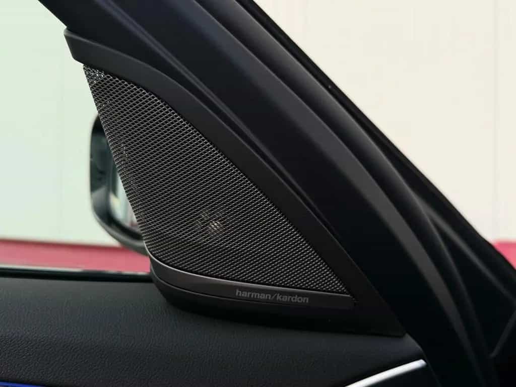 BMW 5 Series 520 M Sport/HUD/Standheizug/HarmanKardon° 02/2022-photo-25