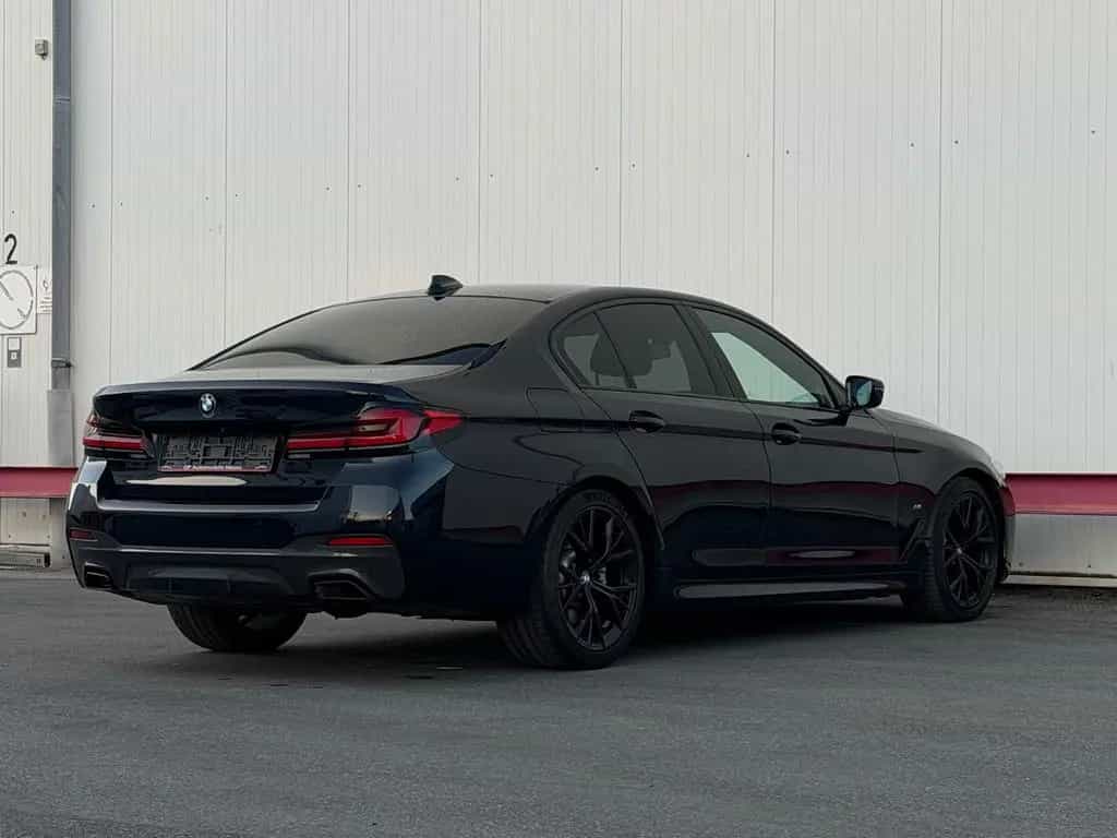 BMW 5 Series 520 M Sport/HUD/Standheizug/HarmanKardon° 02/2022-photo-5
