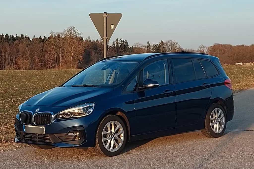 BMW 2 Series Gran Tourer 218i , TÜV neu , Advantage F46 12/2021-photo-0