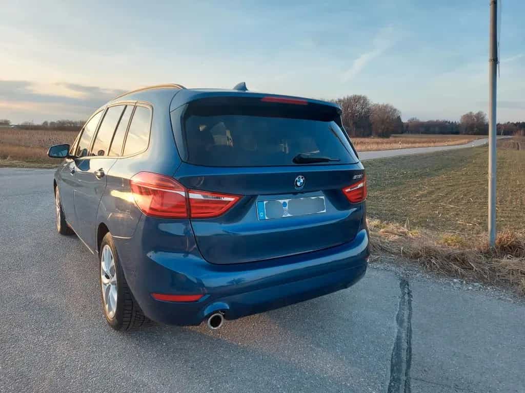 BMW 2 Series Gran Tourer 218i , TÜV neu , Advantage F46 12/2021-photo-1