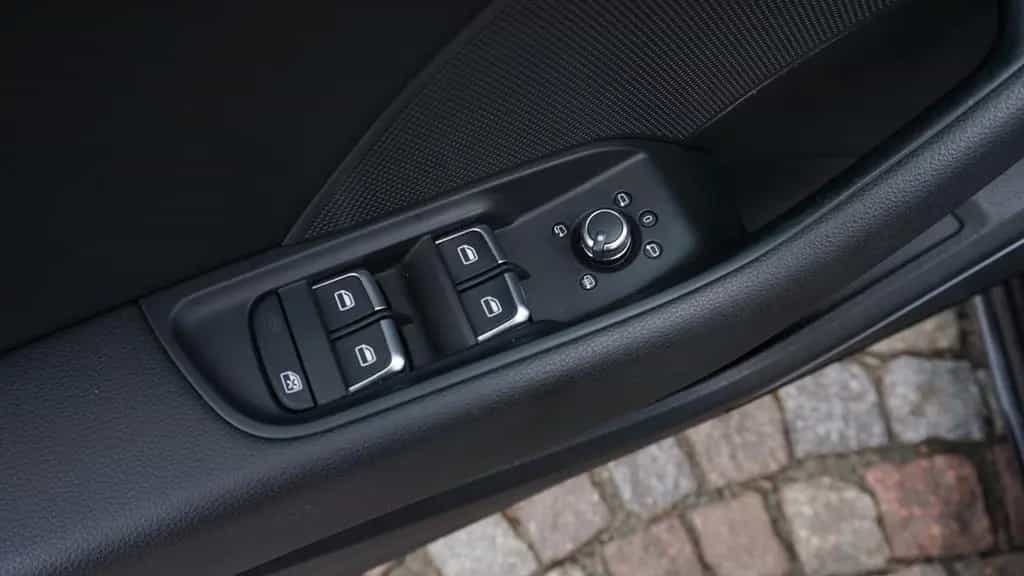Audi A3 1.4TFSI Sportback *3x S line*B&O*Pano*BiXenon 11/2014-photo-15