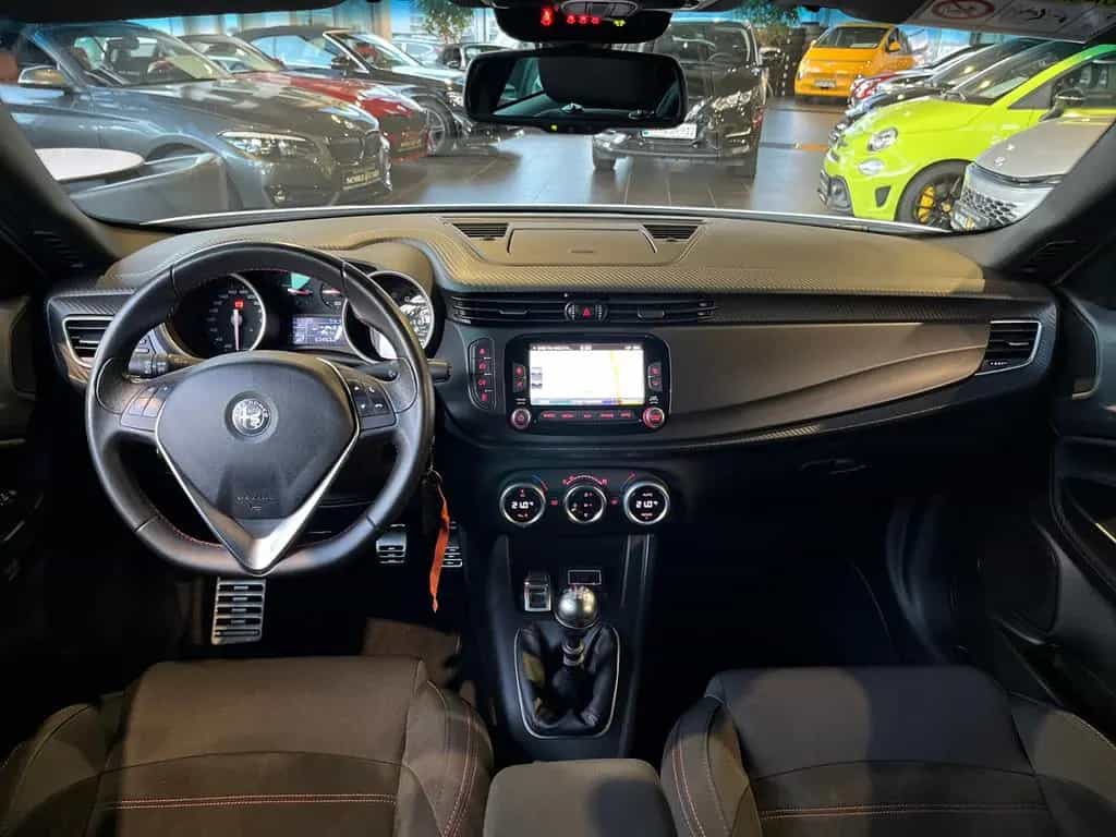 Alfa Romeo Giulietta Sprint FINAL EDIT. NAV PDC SHZ 05/2021-photo-16