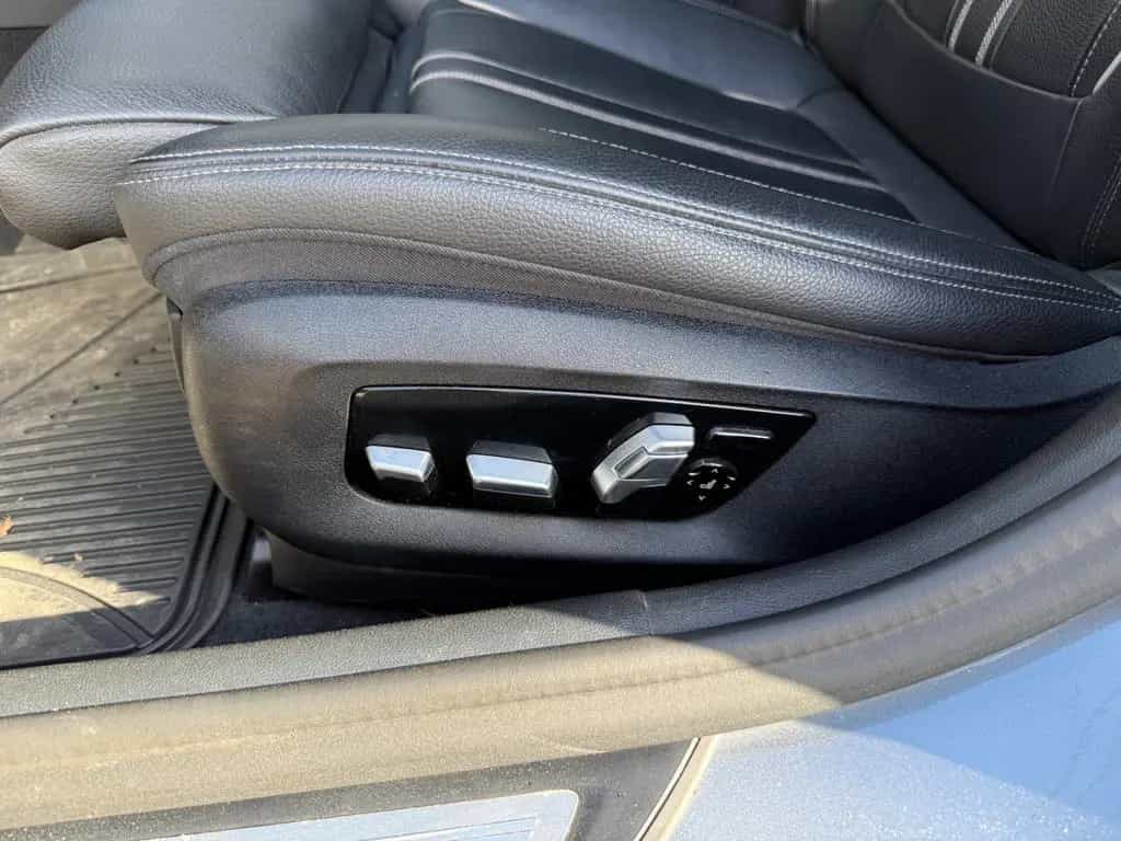 BMW 5 Series 540d xD Touring M Paket Massage AHK Pano Stdhz 12/2019-photo-9