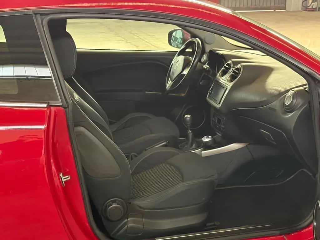 Alfa Romeo MiTo 1.4 105 CV M.air S&S Distinctive 01/2010-photo-11