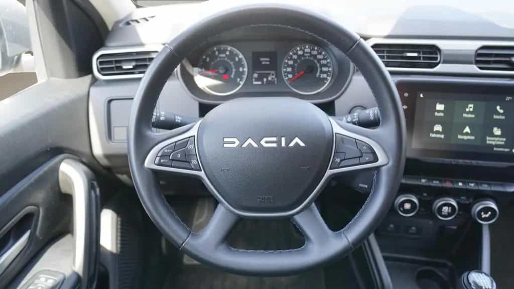 Dacia Duster 1.3 TCE **Anhängerkupplung**LED ab 129€ m 01/2023-photo-8