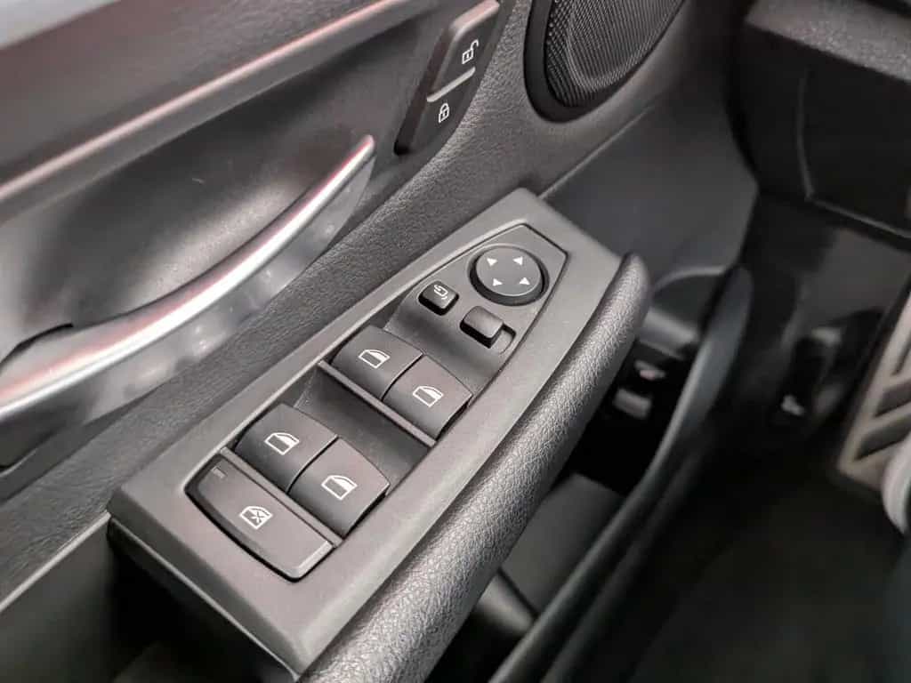 BMW 218 Gran Tourer 218i GT M Sport OPF AHK+LED+NAVI+PANO+SHZ+RFK+ 02/2021-photo-27