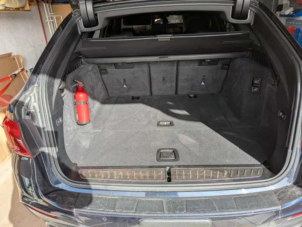 BMW 5 Series 520d X drive Touring M Ausstattung 11/2017-photo-1