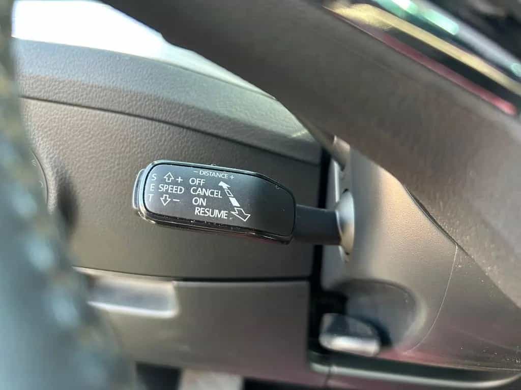 Skoda Superb Combi Ambition *NAVI*SHZ*AHK*Virtual* 12/2022-photo-10