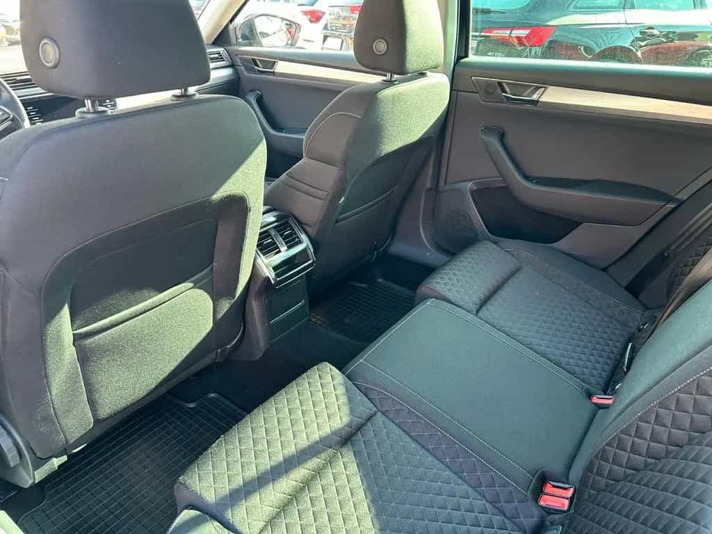 Skoda Superb Combi Ambition *NAVI*SHZ*AHK*Virtual* 12/2022-photo-16
