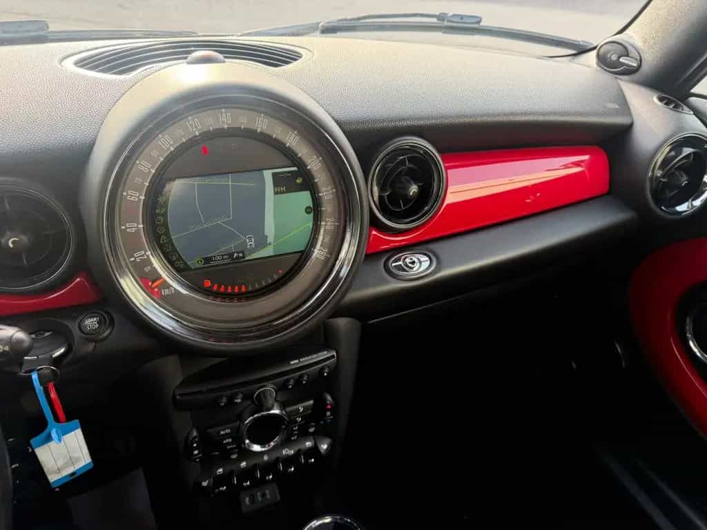 MINI Cabrio John Cooper Works 05/2013-photo-19