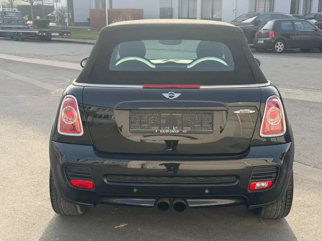 MINI Cabrio John Cooper Works 05/2013-photo-6