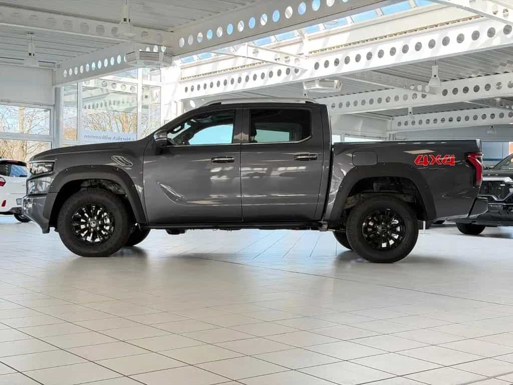 Foton 4 ULTRA Pickup 4x4 mit Vollausstattung null-photo-1