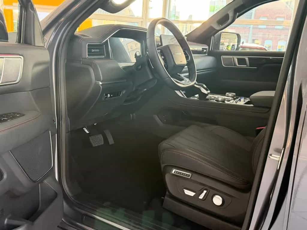 Foton 4 ULTRA Pickup 4x4 mit Vollausstattung null-photo-8