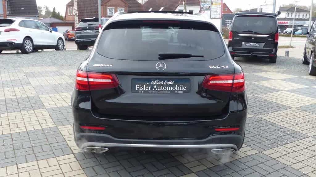 Mercedes-Benz GLC-Class 43 AMG 4Matic Pano AHK Distronic 20Zoll 03/2019-photo-3