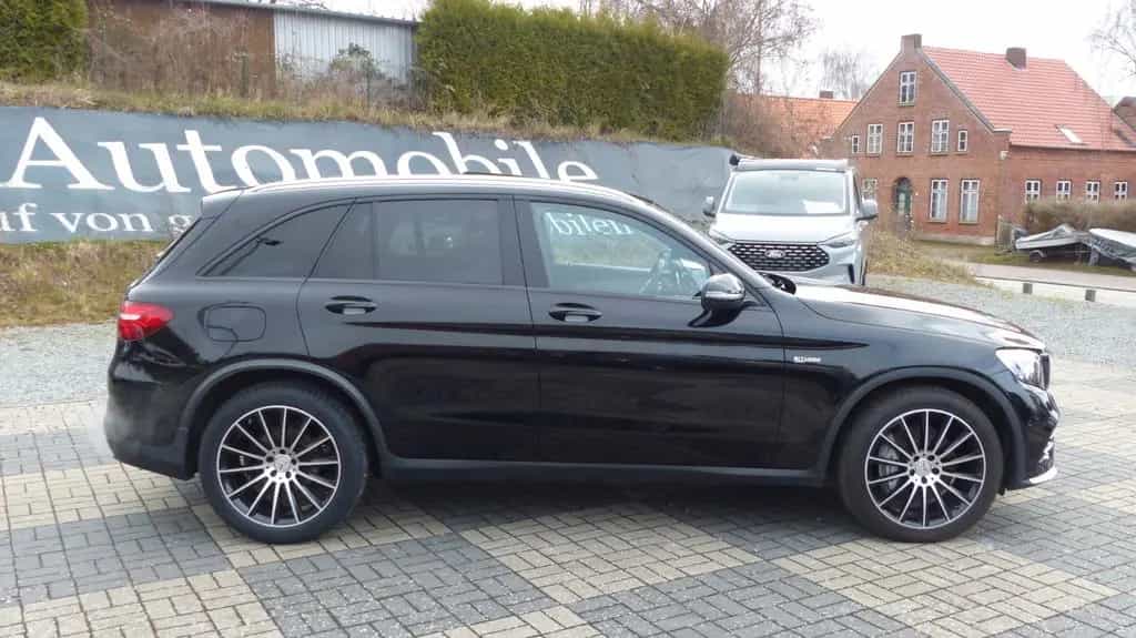 Mercedes-Benz GLC-Class 43 AMG 4Matic Pano AHK Distronic 20Zoll 03/2019-photo-5
