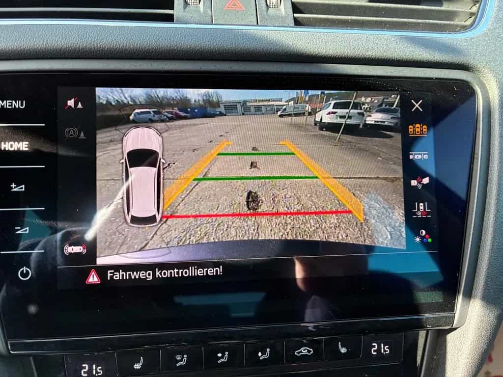 Skoda Octavia Combi Premium Edition 11/2019-photo-4
