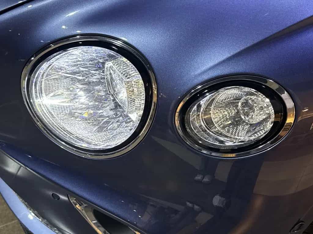 Bentley Continental GT V8 Convertible Mulliner Specific 12/2021-photo-26