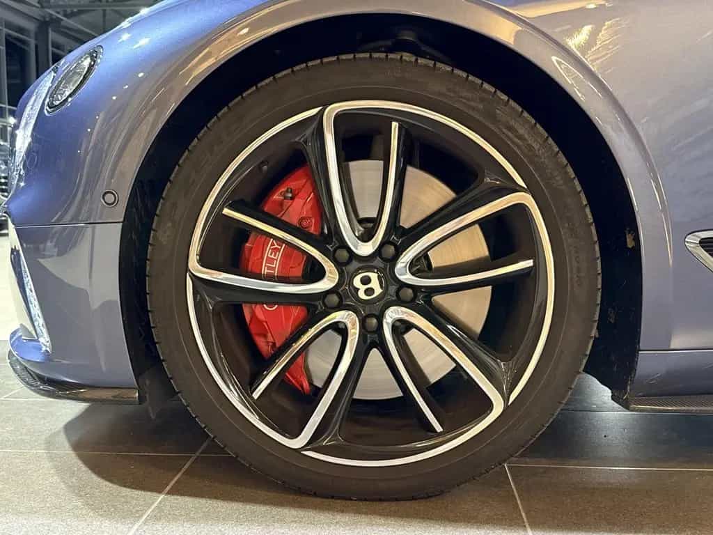 Bentley Continental GT V8 Convertible Mulliner Specific 12/2021-photo-27