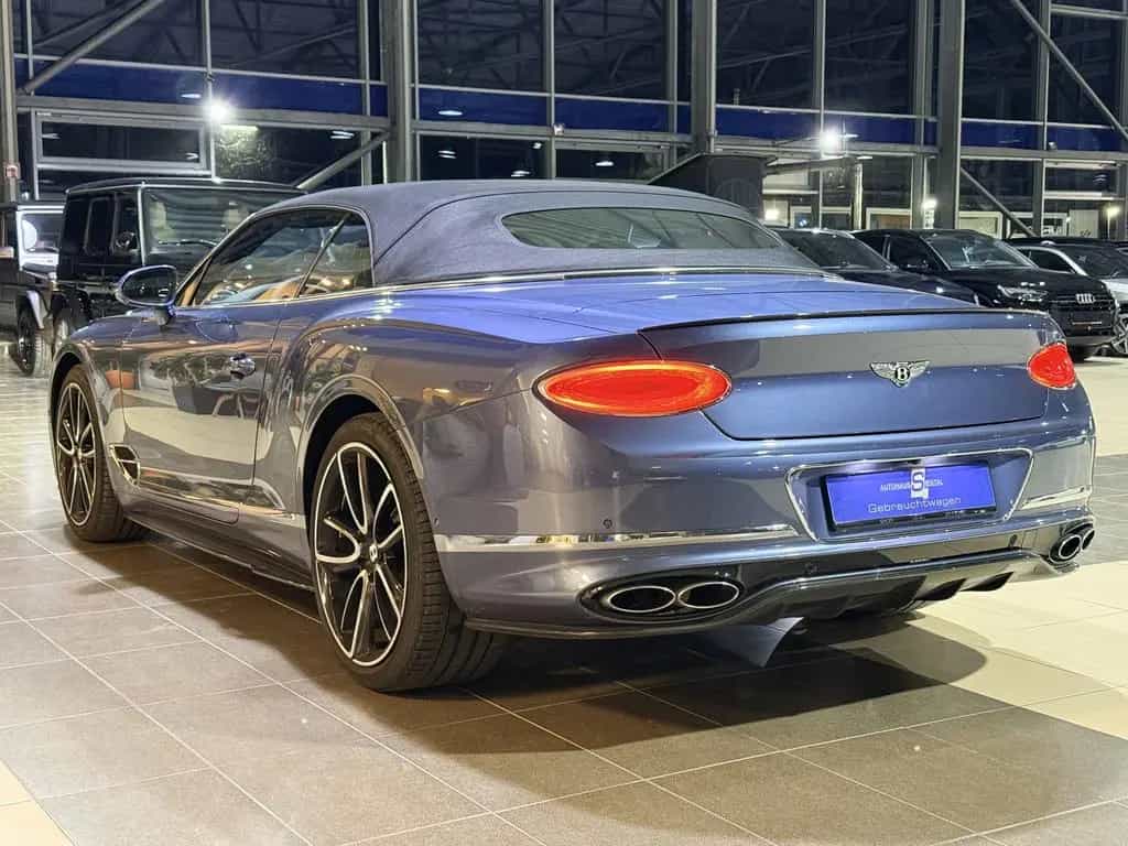 Bentley Continental GT V8 Convertible Mulliner Specific 12/2021-photo-3