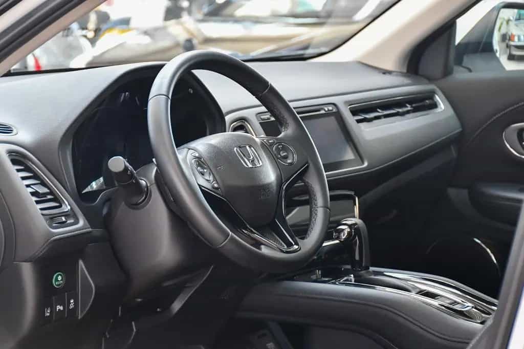 Honda HR-V Executive Aut Navi DAB Kamera nur 18tkm 1Hd 11/2016-photo-14
