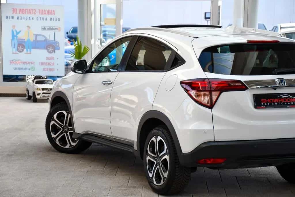 Honda HR-V Executive Aut Navi DAB Kamera nur 18tkm 1Hd 11/2016-photo-32