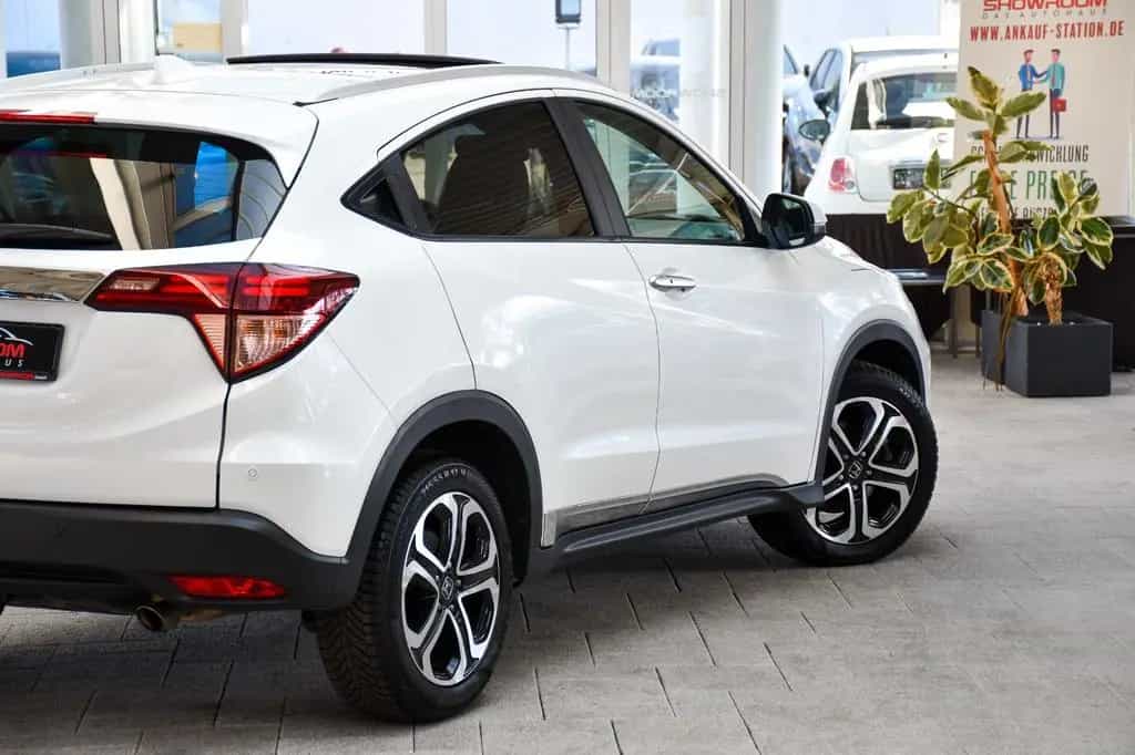 Honda HR-V Executive Aut Navi DAB Kamera nur 18tkm 1Hd 11/2016-photo-34