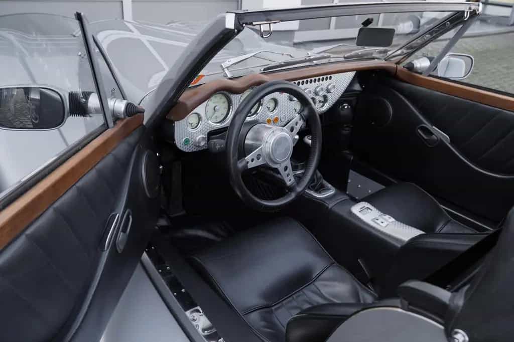 Morgan Aero 8 09/2002-photo-17