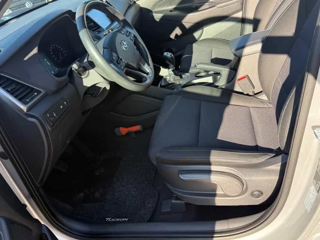 Hyundai TUCSON 1.6 Trend 2WD 10/2017-photo-11