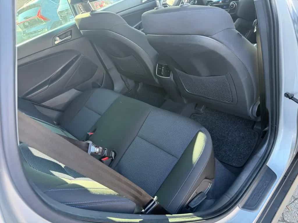 Hyundai TUCSON 1.6 Trend 2WD 10/2017-photo-13