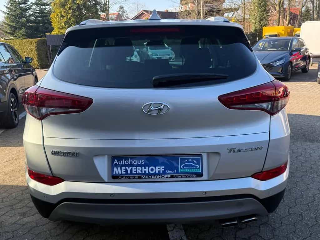 Hyundai TUCSON 1.6 Trend 2WD 10/2017-photo-7