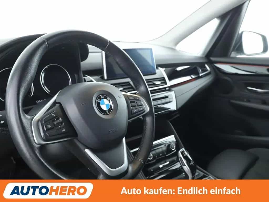 BMW 2 Series 218i Active Tourer Sport Line Aut.*NAV*HUD*TEMP* 01/2020-photo-10