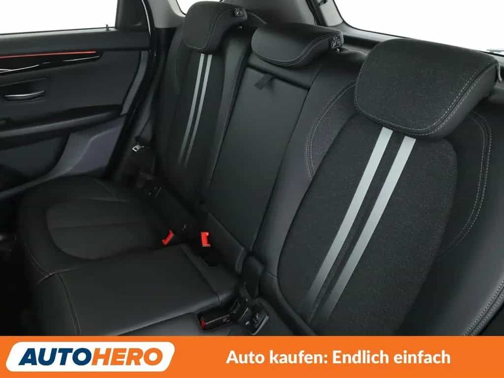 BMW 2 Series 218i Active Tourer Sport Line Aut.*NAV*HUD*TEMP* 01/2020-photo-13