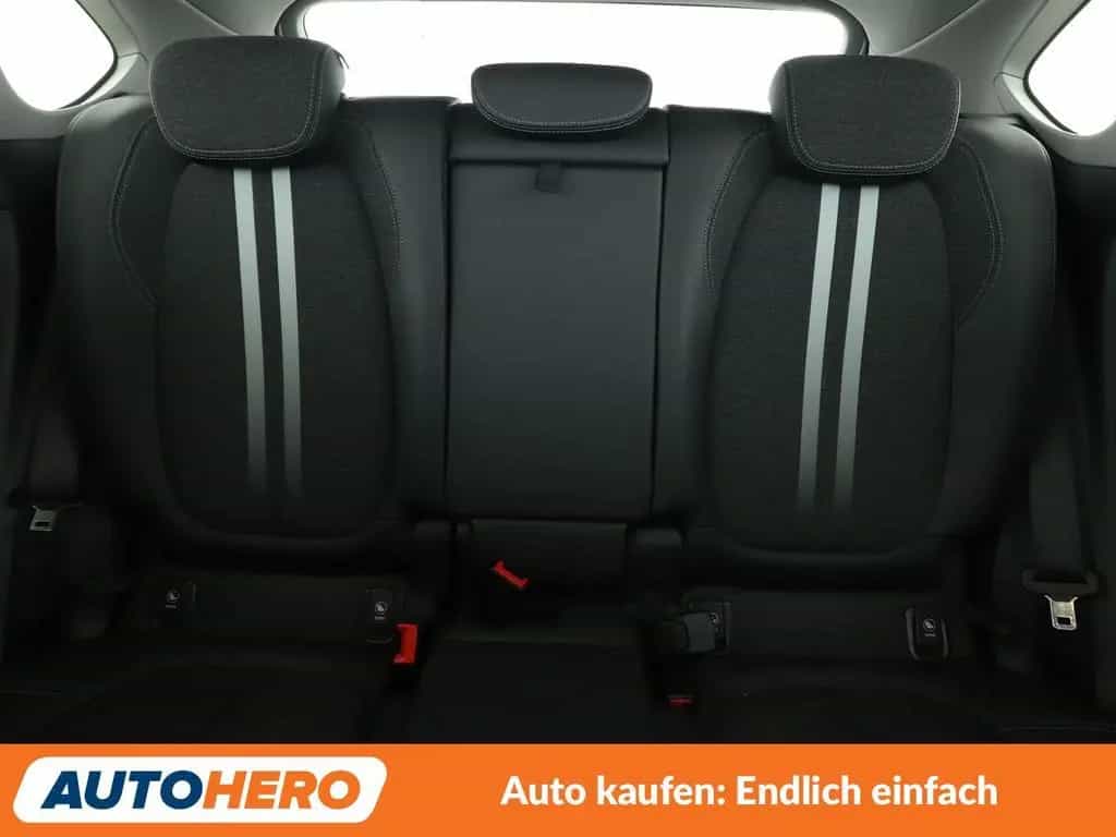 BMW 2 Series 218i Active Tourer Sport Line Aut.*NAV*HUD*TEMP* 01/2020-photo-15