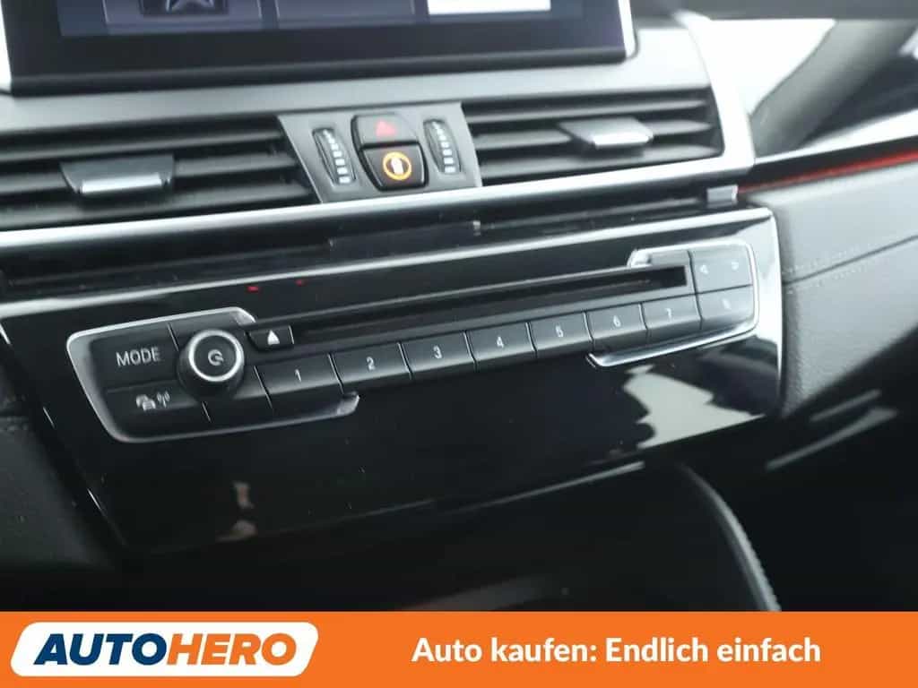 BMW 2 Series 218i Active Tourer Sport Line Aut.*NAV*HUD*TEMP* 01/2020-photo-21