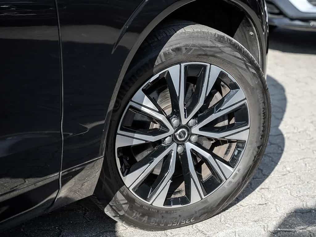 Volvo XC60 B4 Plus Dark 10/2022-photo-4