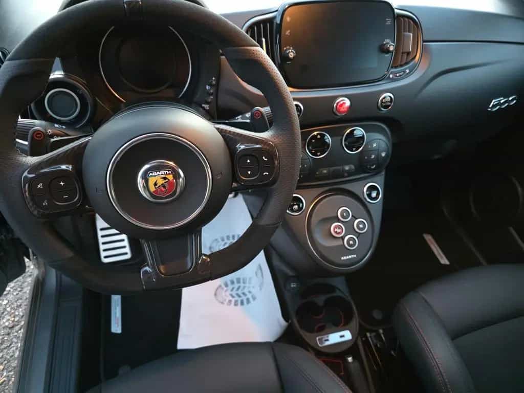 Abarth 695 Competizione 03/2024-photo-11