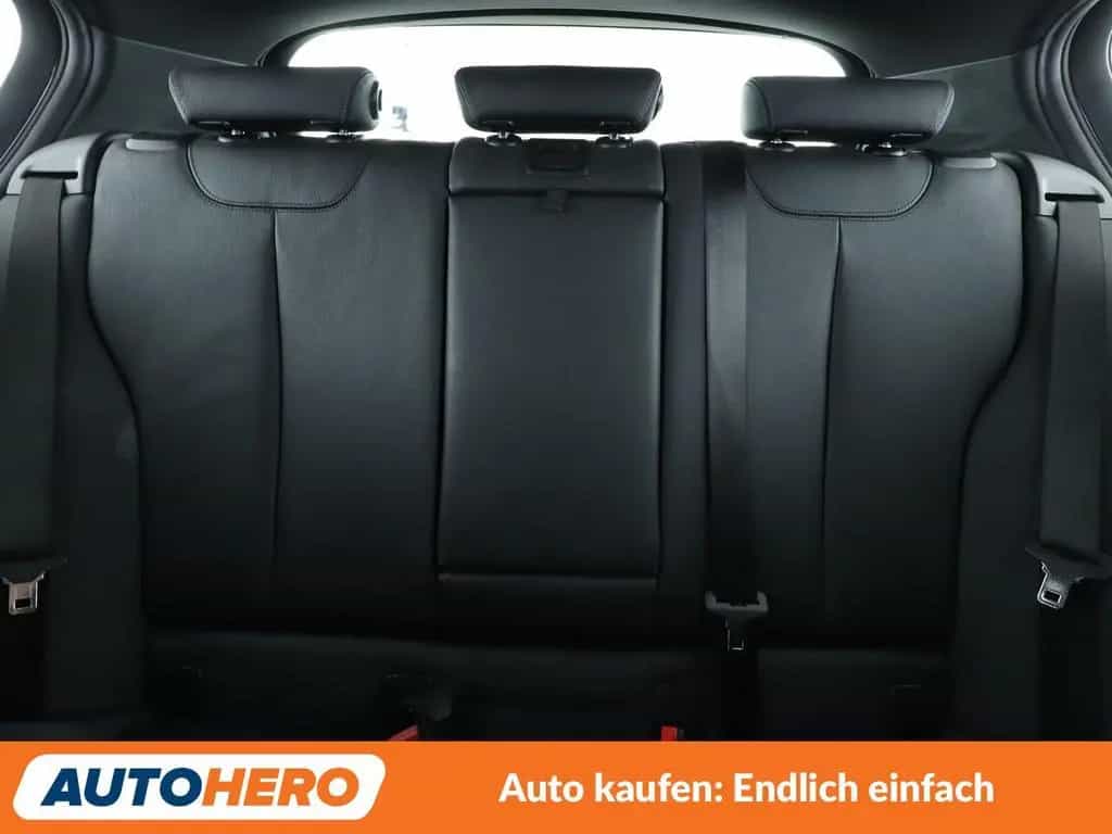 BMW 118 i Edition M Sport Shadow Aut*NAVI*LED*PDC*SHZ 09/2018-photo-15