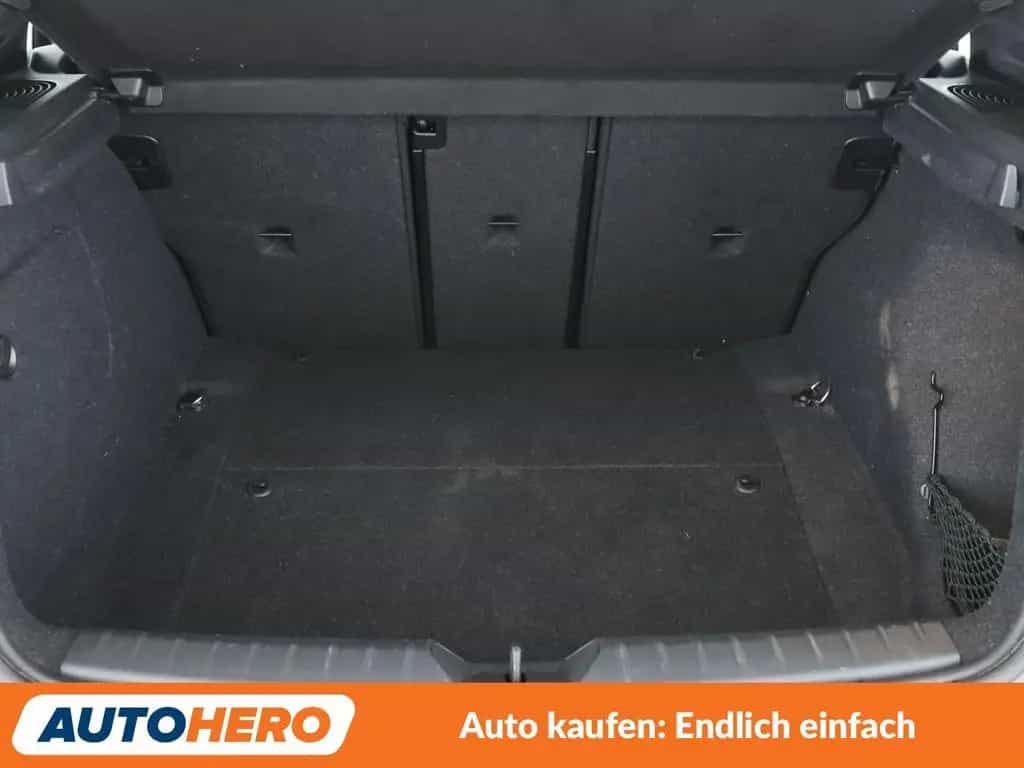 BMW 118 i Edition M Sport Shadow Aut*NAVI*LED*PDC*SHZ 09/2018-photo-17